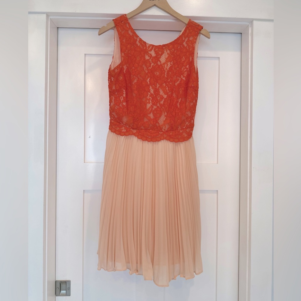 Orange lace pleated dress - size small